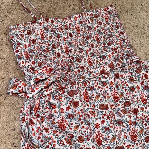 LOFT Petite Floral Romper Size M - Picture 2 of 4